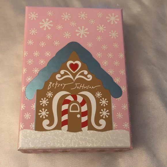 Betsey Johnson Jingle Bell Bling Christmas Cat & Heart Mismatch Drop Earrings - Picture 12 of 14